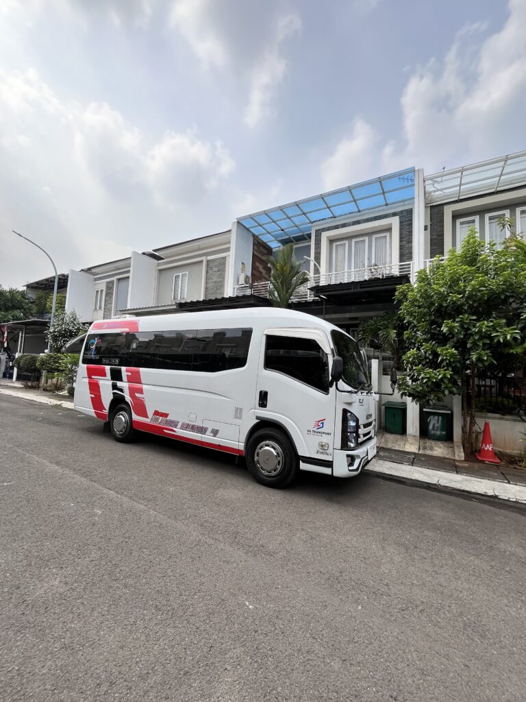sewa elf jakarta murah